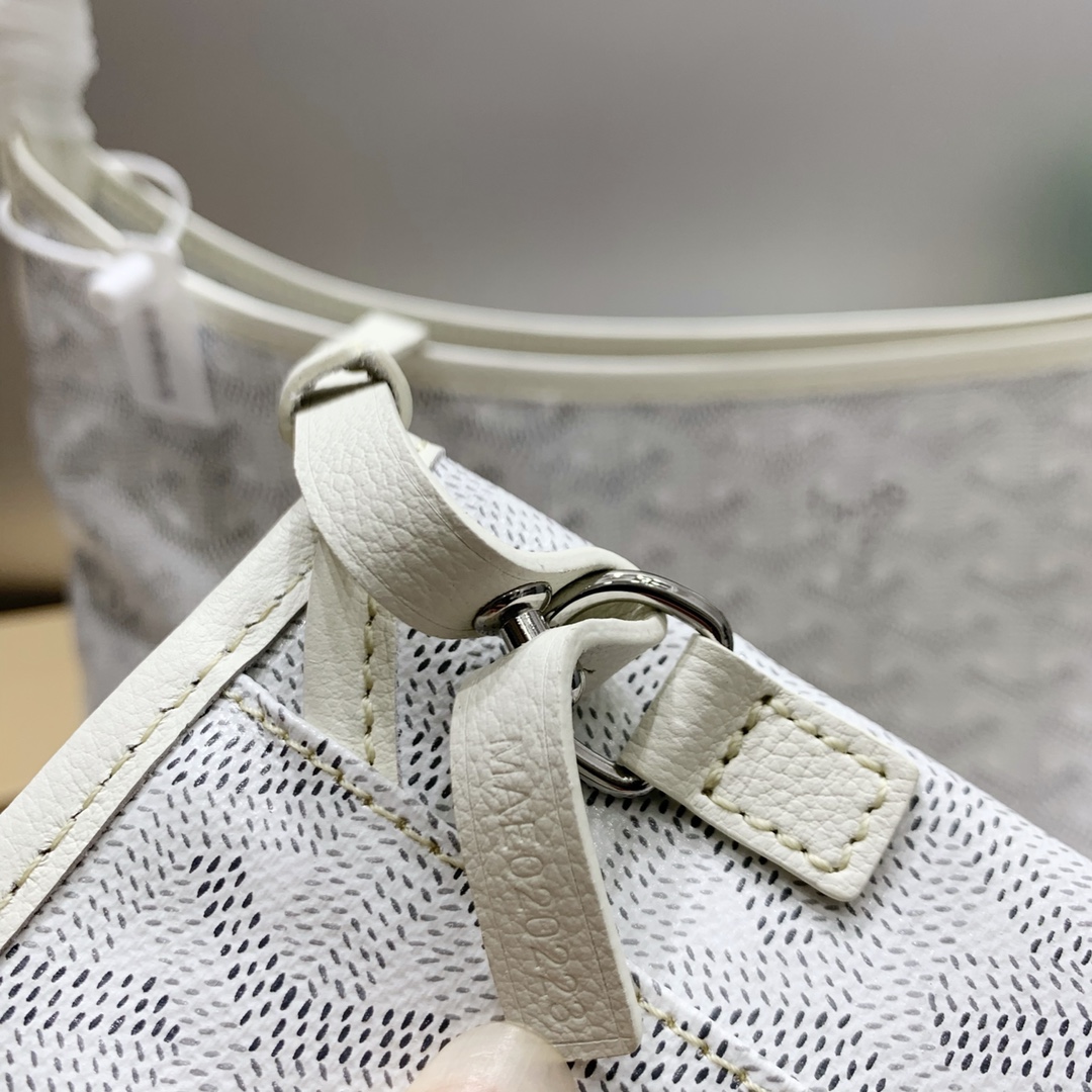 Boheme Hobo Shoulder Bag In White